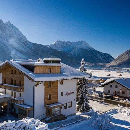 Gaestehaus Alpenstern Ehrwald Exterior photo